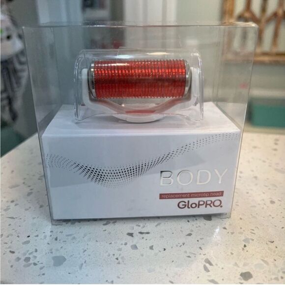 BeautyBio GloPRO Body MicroTip Attachment in red- new in box - Picture 1 of 6
